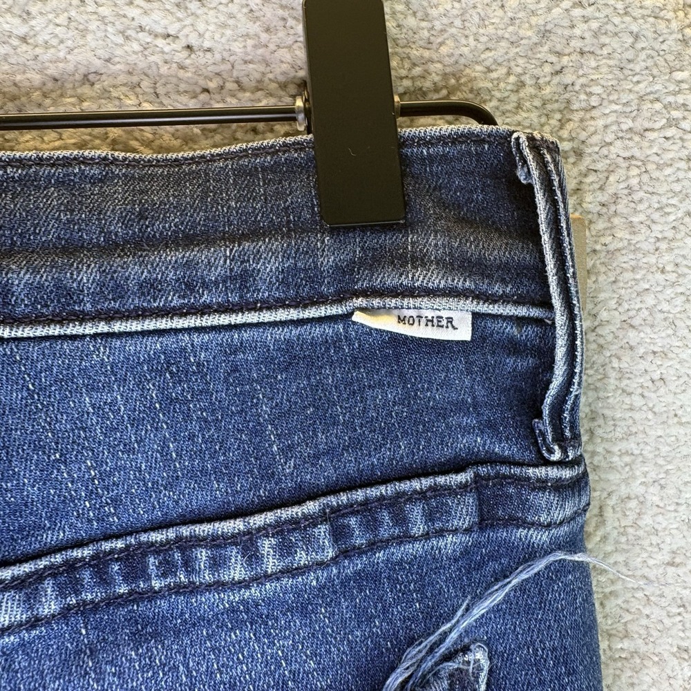 Mother Size 23 The Weekender Fray Mint Condition Flare Jeans Raw Hem High Rise - Picture 8 of 9